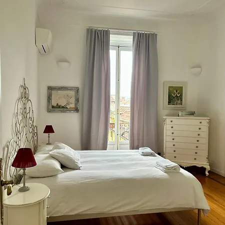 Sant'ambrogio With Charme Apartamento *