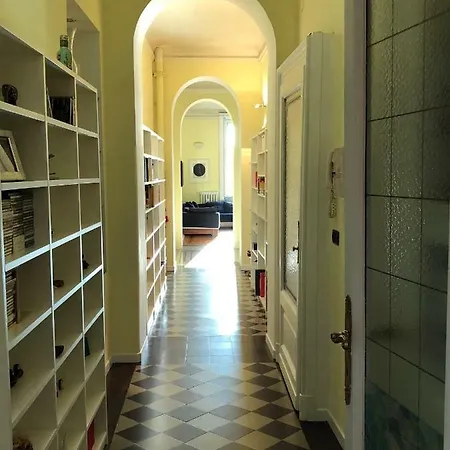 Apartment Sant'ambrogio With Charme